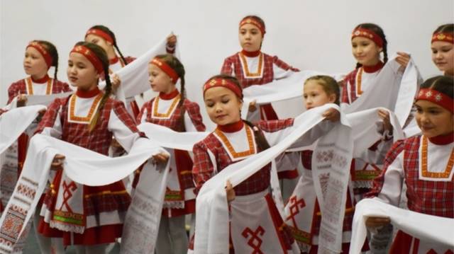 Минкультуры: Первый фестиваль детского межнационального творчества в Чувашии объединил детей и взрослых