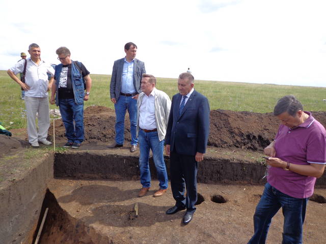 Археологи Чувашского государственного института гуманитарных наук продолжают раскопки. Объект их исследования—городище "Большая Таяба"