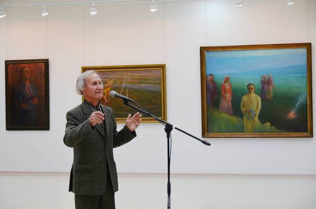 Открылась выставка народного художника Чувашии Николая Енилина