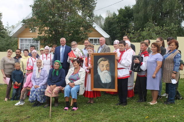 Виталий Станьяла «Шупашкар районӗн хисеплӗ ҫынни» ята тивĕçнипе чыслама пуҫтарӑннӑ