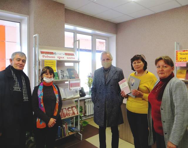 Музыковед М.Г. Кондратьев и композитор Н.Н. Казаков в Международный день музыки посетили Янтиковский район