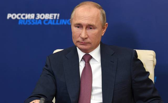 Раҫҫей Федерацийĕн Президенчĕ Владимир Путин Чӑваш Енре пурăнакансене Халăх пĕрлĕхĕн кунĕ ячĕпе саламланă