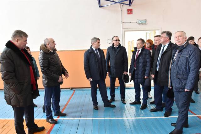 Глава Чувашии Олег Николаев посетил Комсомольский район