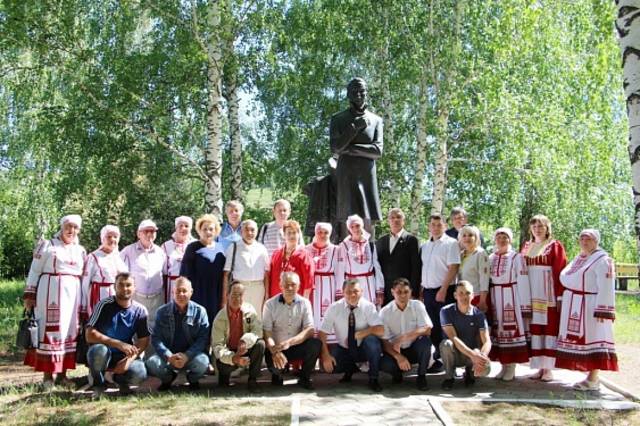 Матниязова Ирида. ТУТАРСТАН ЧĂВАШĔСЕМ ТЕ КĔÇТЕНТИН ИВАНОВА ХИСЕП ТУРĔÇ //Урал сасси. - 2021. - Çĕртме, 2.