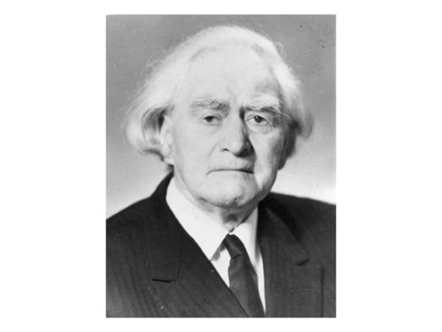 24 августа родился Моисей СПИРИДОНОВ (1890-1981) - основоположник профессионального изобразительного искусства в Чувашии