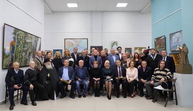Искусствовед Антонина Мордвинова - один из кураторов проекта «Нева - на волжских берегах»