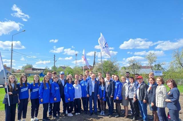 Петр Краснов в составе партийного десанта «Единой России» оценил ход реализации проектов госпрограммы в Комсомольском округе