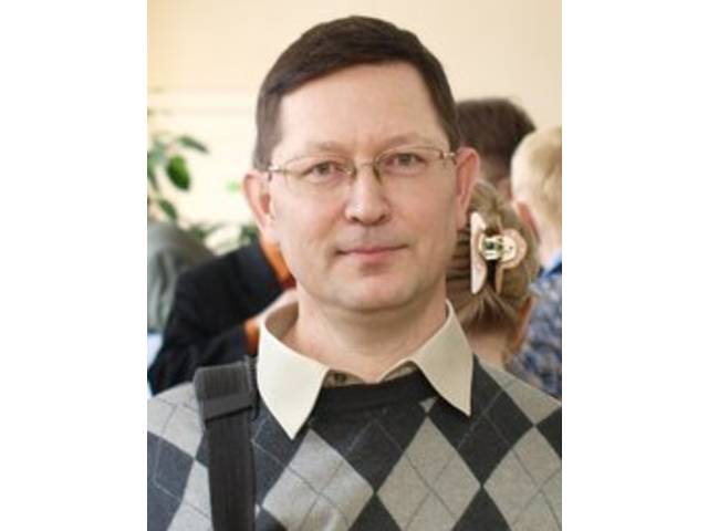 Поздравляем! Сотруднику ЧГИГН Юрию Гусарову присвоено почетное звание «Заслуженный работник культуры Чувашской Республики»