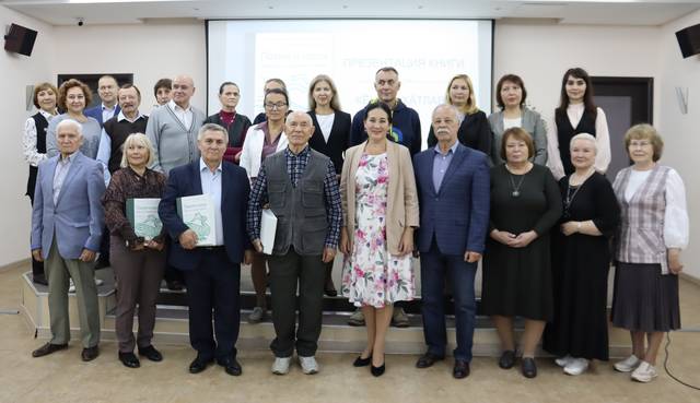 В Чебоксарах презентовали антологию «Современная литература народов России. Поэзия и проза тюркских и монгольских народов»