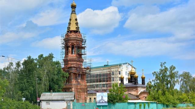 НА КОЛОКОЛЬНЮ КАЗАНСКОЙ ЦЕРКВИ БОЖИЕЙ МАТЕРИ В АЛАТЫРЕ УСТАНОВЛЕН ШАТЁР С КУПОЛОМ И КРЕСТОМ