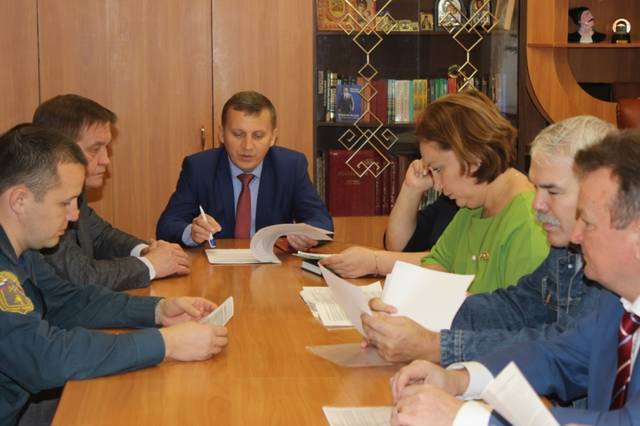 Директор института Петр Краснов посетил Комсомольский район для проведения Единого информационного дня