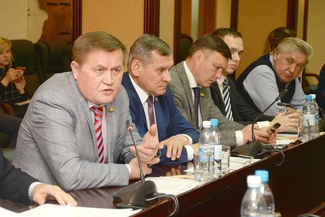 18 октября состоялось заседание Комитета Государственного Совета Чувашской Республики по социальной политике и национальным вопросам